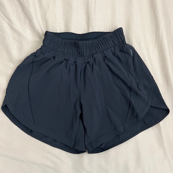 Lululemon Black Track That High-Rise Lined - Picture 3 of 6